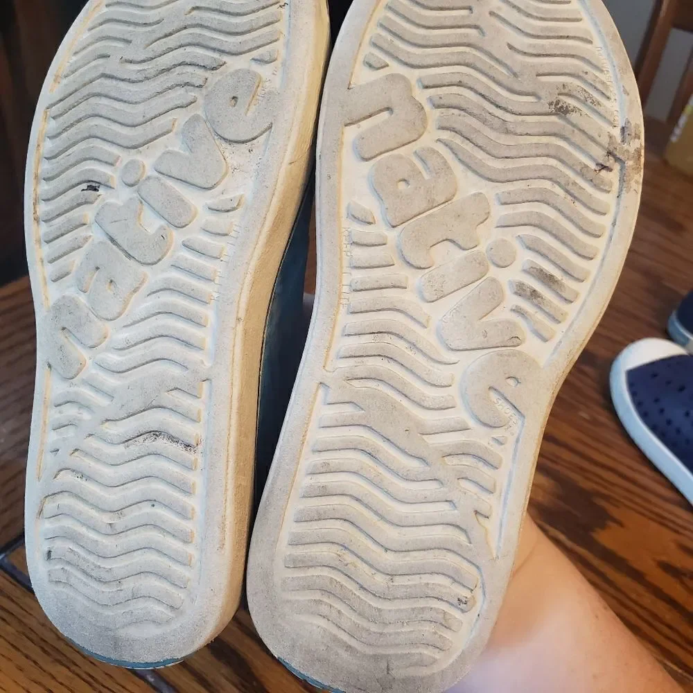 Native Miles Marbled blue big boy shoes